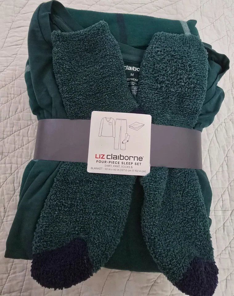 NEW Liz Claiborne 4 PC Sleep Set Green Plaid Pants Shirt Socks Blanket SZ/M $54 - Image 1 of 4
