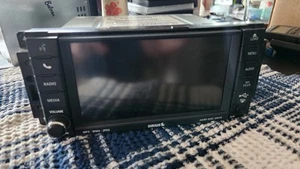 2007-2013 Dodge Jeep Chrysler Audio Radio NAV SIRIUS Stereo P05064829AG NO CODE - Imagen 1 de 8