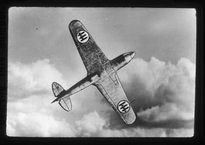 Avión de combate italiano Thunderbolt Macchi C202 Segunda Guerra Mundial transmisión de vidrio 35 mm diapositiva 1 - Imagen 1 de 2
