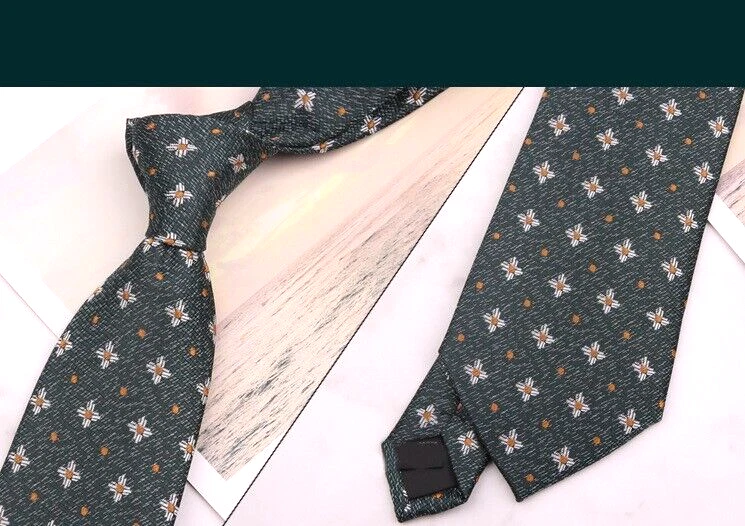 Nueva Corbata Clásica Floral Gris Blanco TEJIDA JACQUARD 100% Seda Para Hombre Foto 1 de 1