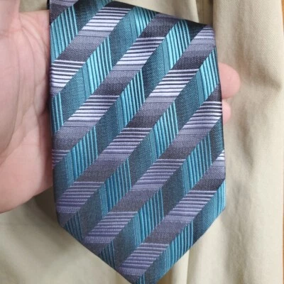 Corbata Umo Lorenzo Hombre 57 x 2.75 Poliéster Geométrica Ropa de Trabajo Profesional Foto 1 de 4