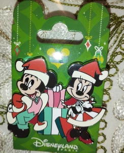 Christmas Mickey Minnie Santa Claus dress Disney Land Paris DLP Dec 2023 Pin - Picture 1 of 5