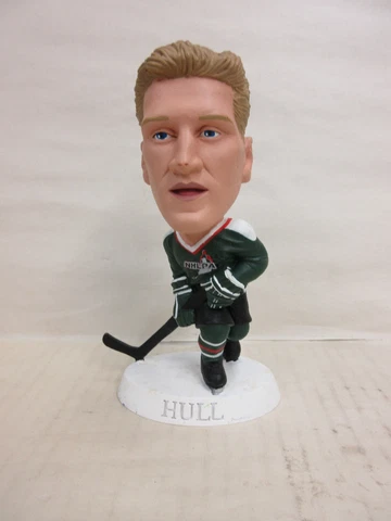 1998 Brett Hull Headliners XL NHLPA Hockey Player Figure Figurine St Louis Blues Cover