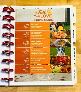 Hallmark Fall into Love Movie Guide 2024 Dashboard for use with HAPPY Planner - - Bild 1 von 3