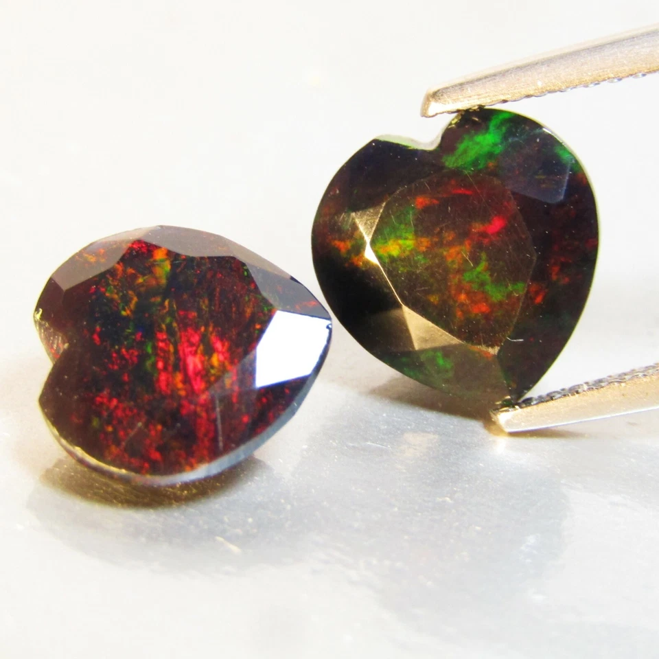 4,20 карата натуральный цветной игровой черный опал сердце подходящая пара драгоценных камней Эфиопия-VDO - Изображение 1 из 4