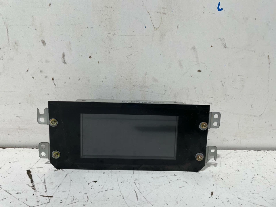 Nissan Maxima Display Cluster J31 02/2002-05/2009 - image 1 of 4
