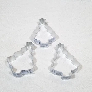 CORTADORES DE GALLETAS MOLDE DE ÁRBOL DE NAVIDAD 4,5"" x 3"" LOTE DE 3 TOTALMENTE NUEVO - Imagen 1 de 15