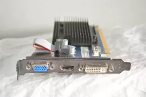 Sapphire Radeon HD5450 299-1E164-200SA Video Card PCIe 512MB DDR3 VGA HDMI DVI - Picture 1 of 1