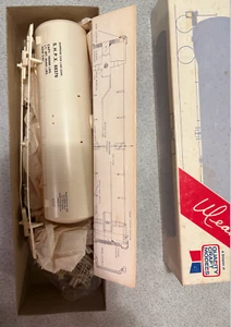 Weaver 40' Kesselwagen #1216 - Bild 1 von 3