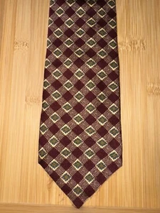 Carrot & Gibbs Multicolor Geometric Silk Tie - 58L 4.0W - Picture 1 of 2