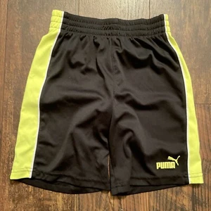 PUMA Boys Kids Logo Athletic Shorts Basketball Youth Size 7 Black Neon Green - Picture 1 of 6