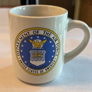 Taza/taza de café de cerámica vintage DEPARTAMENTO DE LA FUERZA AÉREA EE. UU. AÑOS 60 HECHA EN EE. UU. - Imagen 1 de 6