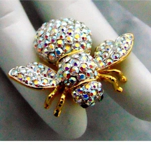 Broche prendedor de abeja Joan Rivers ganador aprendiz Trump aurora boreal cristal pavimentado - Imagen 1 de 5