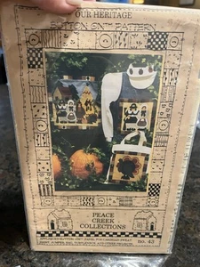 Button On Pattern - Picture 1 of 1