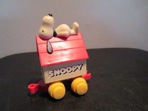 Snoopy 1958 , 1966 fahrbare Hundehütte - sehr guter Zustand - Bild 1 von 6