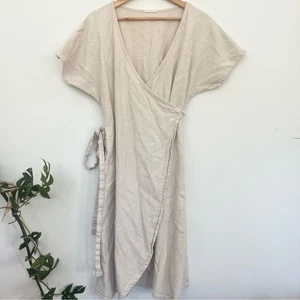 Vestido Giannetti 100% Lino Elegante Crema Envolvente con Mangas Cortas Avena Natural 4 - Imagen 1 de 12