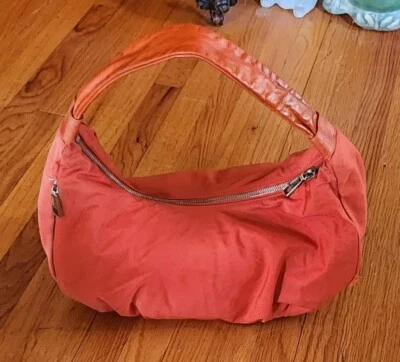BOLSO HOBO NARANJA INTERNACIONAL TELA Y CUERO HOBO MONEDERO Foto 1 de 4