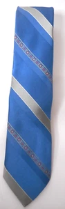 Corbata para hombre Envoy a rayas diagonales plateada azul rojo detalles 57 3/4" sin etiquetas - Imagen 1 de 5