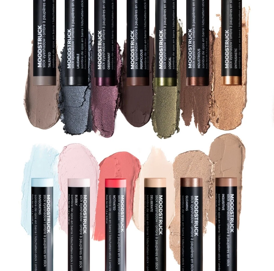 Cremiger MOODSTRUCK Lidschatten-Stick- seidig, haltbar & in traumhaften Farben - Bild 1 von 2