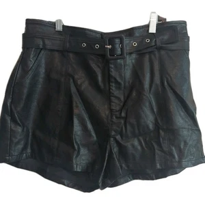 Altar’d State Shorts Women’s XL Short Black Faux Leather Belted Paper Bag-lp250 - Picture 1 of 10