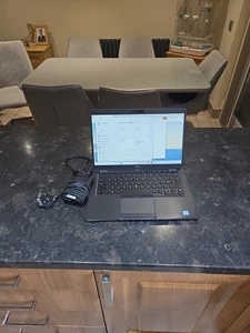 Dell Latitude 5400 Laptop, 14" Core i5 8th Gen, 16GB RAM, 480GB SSD, Windows 11 - Picture 1 of 6