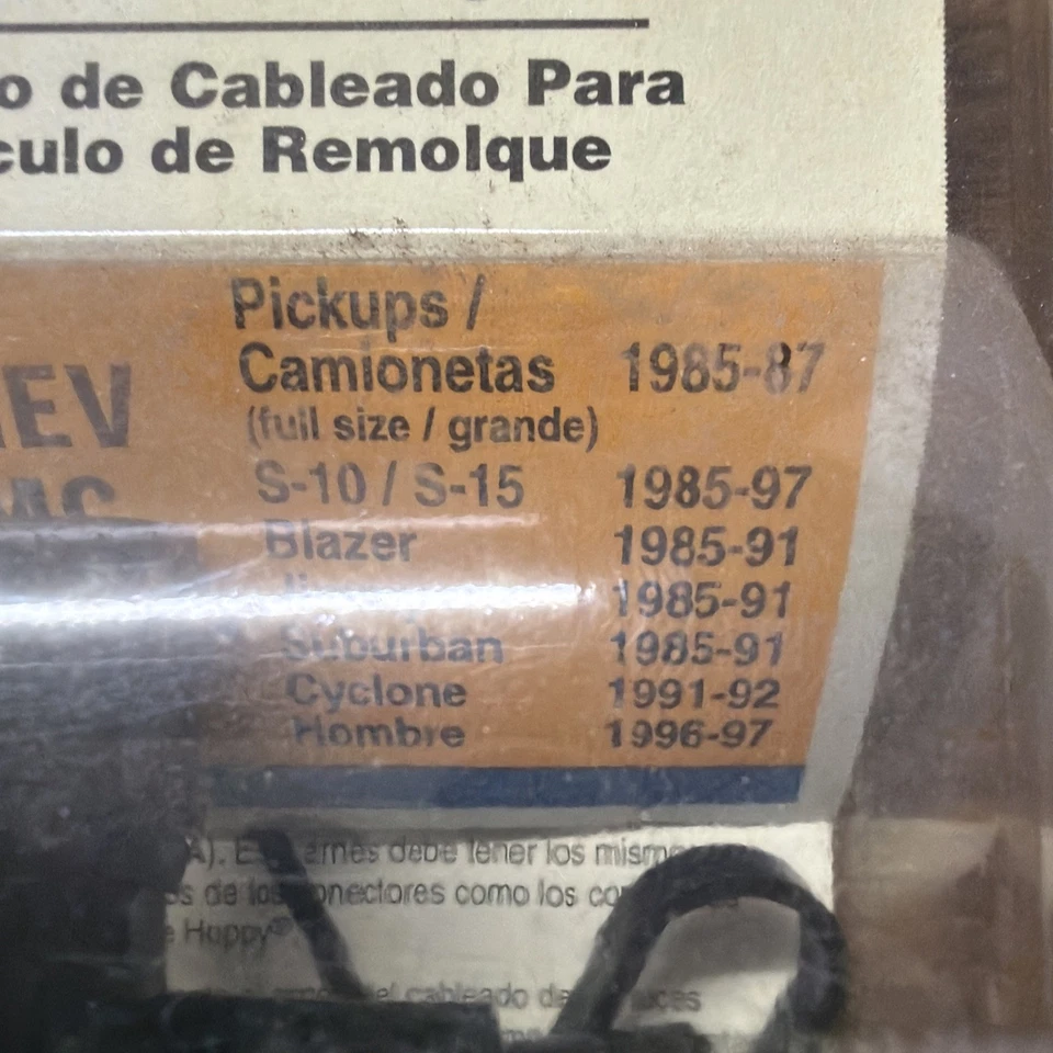 KIT DE CABLEADO HOPKINS 41115 4 FLAT CHEVY, GMC, ISUZU Foto 1 de 4