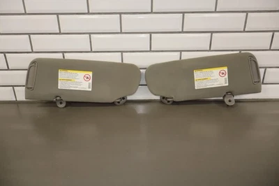 00-02 GMC Sierra GMT800 Interior Sun Visors Pair Left/Right Neutral OEM - Image 1 of 4