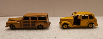 Dinky Toy No. 27F Plymouth Estate Wagon y No. Taxi Austin 40H Foto 1 de 4