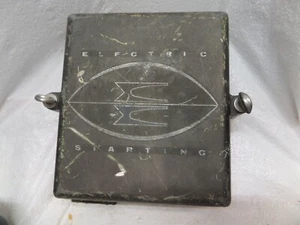 1960'S EVINRUDE ELECTRIC STARTER JUNCTION BOX COVER #2 203984 MOTOR OUTBOARD - Picture 1 of 6