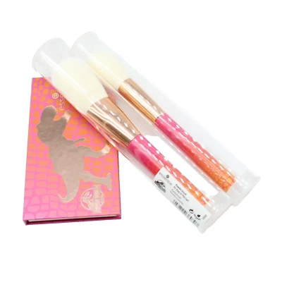 Essence Jurassic World Set Eyeshadow Palette Lidschattenpalette 6,4g + 2 Pinsel - Bild 1 von 4