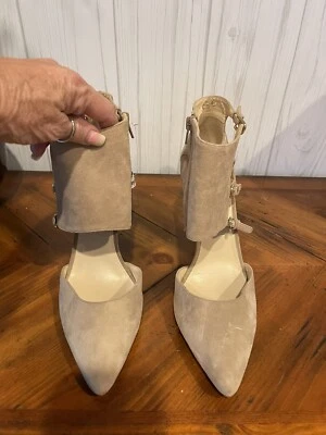 Tacones Nine West Talla 10 M Beige, Correa para el Tobillo Foto 1 de 4