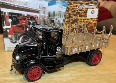 Ertl Texaco Texas Co 1918 Mack AC Bulldog plataforma camión banco 1/32 Foto 1 de 3