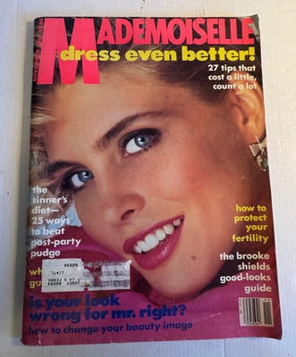 Mademoiselle Magazine November 1984 Vintage Brooke Shields Good Foto 1 de 4