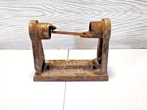 Ancien porte papier toilette vintage victorien NORTHERN PAPETERIE MILLS fonte - Photo 1/9