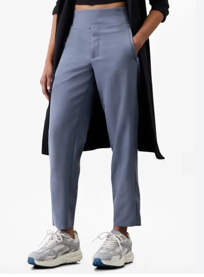 athleta - Endless High Rise Pant size 2- Free Shipping - Image 1 of 1