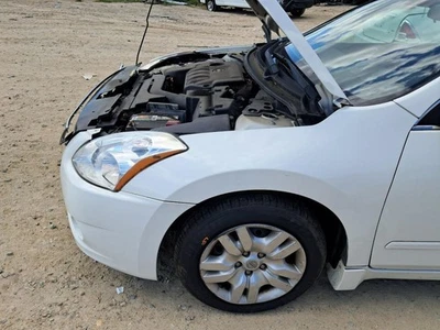 2010 Nissan Altima Driver Left Fender 4DR Sedan White Used OEM 110-50273L - Image 1 of 4