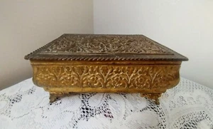 Antiguo ataúd de tocador de latón pesado ornamentado con patas caja floral elevada - Imagen 1 de 11