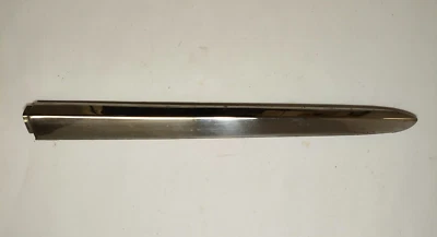 Barra de rejilla exterior superior lateral derecho Plymouth Plaza 1954 moldura NOS 1494706 Foto 1 de 4