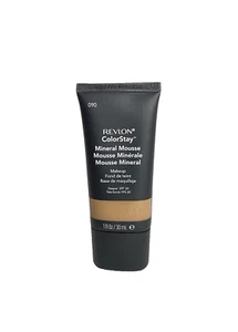 REVLON Colorstay Mineral Mousse MAKEUP ~ DEEPER #090 ~ NEW SEALED - Picture 1 of 2