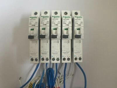 SCHNEIDER ACTI9 iC60H RCBO CIRCUIT BREAKER 6 10 16 20 25 32 40 45  TYPE B OR C  - Image 1 of 2