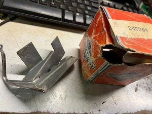 NOS OEM VINTAGE ANTIQUE 297308 Briggs & Stratton AIR VANE GOVERNOR - Picture 1 of 2