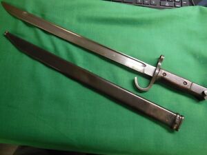 Japanese type 30 bayonet nice w scabbard selling as per pictures