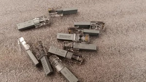 DEC / Digital H4082-AC UTP Loopback Connector for DEFPA-UA and DEFPA-MA (QTY=10) - Picture 1 of 4