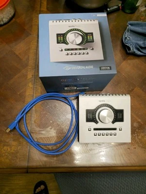 Universal Audio Apollo Twin USB Heritage Edition - Image 1 of 4