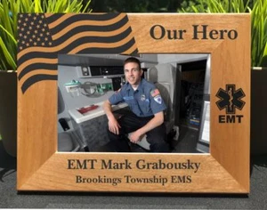Personalized Engraved // Hero EMT Paramedic // Picture Frame - Picture 1 of 4