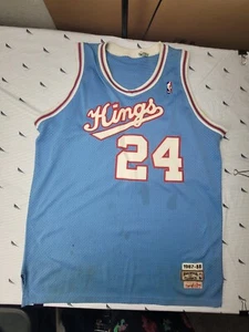 Mitchell Ness Hardwood Classic Reggie Theus 24 Sacramento Kings NBA Jersey Sz 52 - Picture 1 of 9
