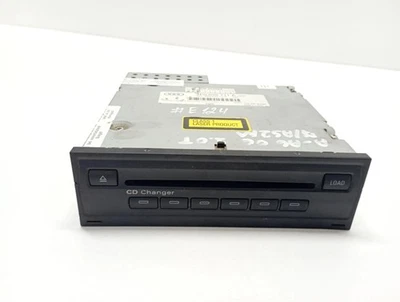 AUDI A6 4F2, C6 Musik-Player mit GPS 4E0035111A 2.00 Diesel 103kw 2006 27811172 - Bild 1 von 4