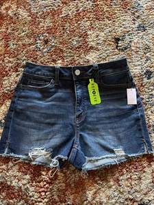 Neu mit Etikett SO® High Rise Curvy Shortie Denim Shorts Damen JRs Gr. 7/28 - Bild 1 von 10
