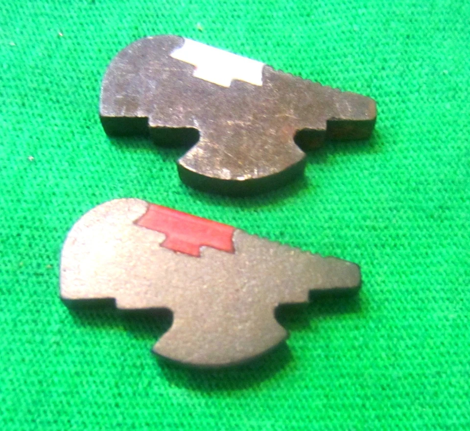 DAN WESSON MONSON SIGHTS~一个红色一个白色~优惠! 你得到两个瞄准 ! — 第 1/1 张图片