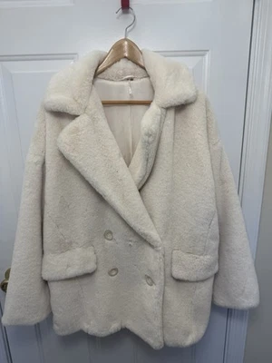 Women’s Free People Ivory Faux Fur Kate Coat Size Large Winter Maximalist - Image 1 of 4